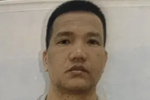 Cưỡng đoạt tiền của doanh nghiệp hàng tỉ đồng suốt 2 năm