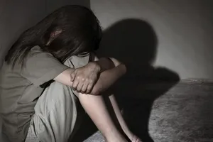 Khởi tố nhóm người lừa bán và hiếp dâm người dưới 16 tuổi