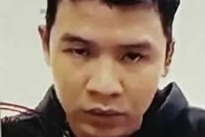 Truy nã bị can hiếp dâm cô gái 20 tuổi trong nhà nghỉ 