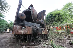 Cận cảnh đầu máy xe lửa hơi nước Tự Lực sắp được đưa ra trưng bày 