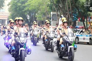 Thủ tướng yêu cầu xử lý nghiêm vi phạm giao thông, tăng giá vé trái quy định dịp Tết