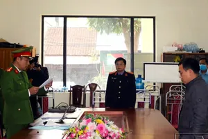 Phó giám đốc ban quản lý dự án đầu tư xây dựng một huyện ở Bắc Kạn bị bắt