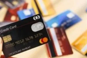 'Bốc hơi' gần 100 triệu sau khi nâng hạn mức tiền trong thẻ tín dụng