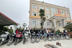 Tạm giữ hình sự 26 thanh thiếu niên hẹn nhau để hỗn chiến