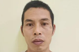 Mượn xe máy của bạn rồi mang đi bán