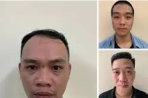 Hà Nội: Bắt thêm nhiều người dùng sao kê, hợp đồng giả để làm thẻ tín dụng