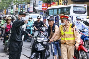 5 tổ công tác đặc biệt Công an Hà Nội trong ngày đầu làm nhiệm vụ