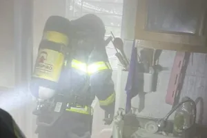 30 người thoát nạn trong đám cháy chung cư mini ở Hà Nội