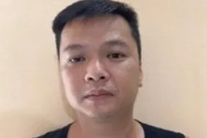 Vợ bỏ đi, chồng dọa tung ảnh nhạy cảm, giết cả nhà mẹ vợ 