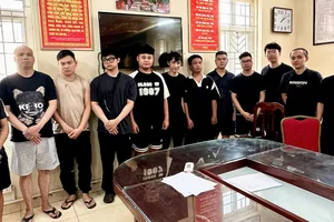 Công an triệt phá ổ nhóm tổ chức đánh bạc qua livestream 'Liên minh huyền thoại'