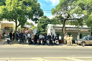 Vĩnh Phúc: Xử lý hàng chục thanh thiếu niên vi phạm giao thông trên quốc lộ 