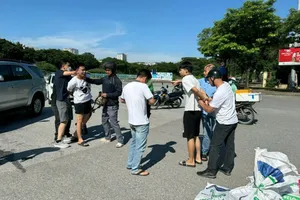 Giao 5 bao tải ma tuý khu vực sân vận động Mỹ Đình thì bị bắt