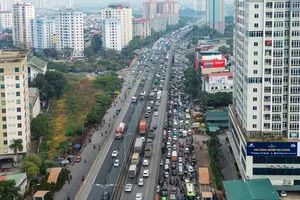 Người dân Thủ đô ùn ùn về quê đón Tết Nguyên đán 2025