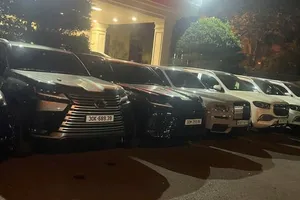 Hà Nội: Phát hiện đường dây lừa đảo đầu tư tiền ảo 500 tỉ