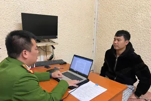 Video lời khai của kẻ tạt axit, đánh 1 phụ nữ ở Hà Nội