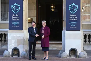 Bộ trưởng Lương Tam Quang dự Hội nghị thượng đỉnh về An ninh biên giới tại Anh