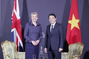 Các hoạt động bên lề của Bộ trưởng Lương Tam Quang trong chuyến công tác tại Anh