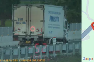 Xử phạt 1 tài xế vì lái xe dưới tốc độ tối thiểu trên đường cao tốc