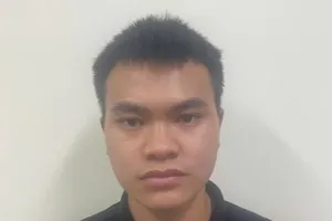 Bắt nam thanh niên trong vụ 'tổng tài' chỉ tay cho đánh nhân viên quán cà phê