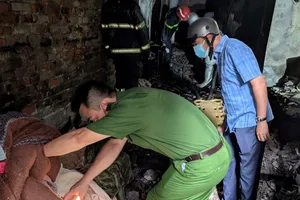 Hiện trường vụ cháy khiến 5 người tử vong ở Hà Nội