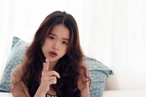 Fan Hàn sốc vì cover 'Fake Love' đạt dislike khủng của Linh Ka