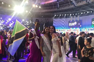 Hành trình của Tiểu Vy sau 2 tháng ở Miss World 2018