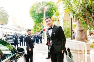 Võ Cảnh điển trai, lịch lãm xuất hiện trên thảm đỏ Cannes