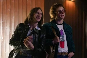 Điểm danh các ca khúc top hit một thời của danh ca Elton John