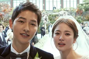 Song Joong Ki và Song Hye Kyo thuở mặn nồng trước ly hôn