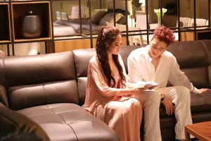 Siêu hit 'Người lạ ơi' bất ngờ tung bản điện ảnh 