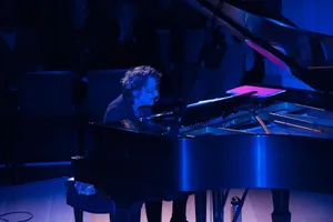 Bậc thầy dương cầm Myra Melford lần đầu đến Việt Nam 