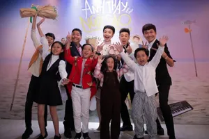 'Anh thầy ngôi sao' nhận được nhiều tràng vỗ tay khen ngợi