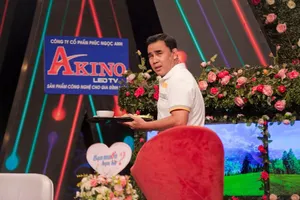 Hồng Vân bóc mẽ Quyền Linh ăn vụng trên sóng truyền hình