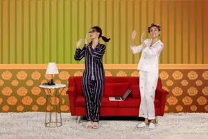 Chị em Á hậu Võ Hoàng Yến, Kiều Loan nhảy Ghen Cô Vy