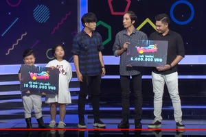 Dương Thanh Vàng dẹo hết cỡ nhận mình mới 6,5 tuổi 