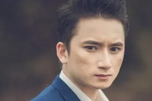 Phan Mạnh Quỳnh hát đuổi COVID-19 hài hước, dí dỏm 