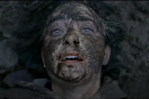 Alone kịch tính khi con mồi lẩn trốn kẻ sát nhân