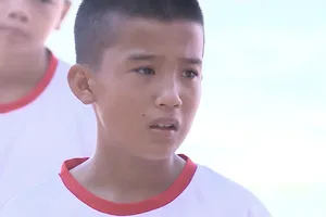 Học trò Nguyễn Hồng Sơn xin tiếp tục ở lại Cầu thủ nhí 2020