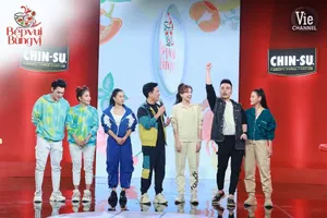 Hari Won mời những cổ máy nói lên sân khấu Bếp vui bùng vị