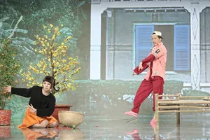 Hoài Linh tái xuất với tạo hình rapper BinZ tại Sóng 21