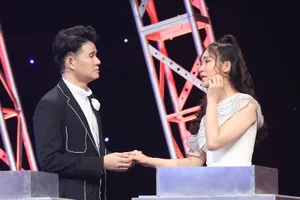 Như Huỳnh hát chay 'Võ Đông Sơ, Bạch Thu Hà' mà vẫn mượt hết nấc 