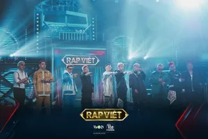 Đội hình toàn quái vật hạng nặng, HLV Rhymastic đau đầu ghép cặp