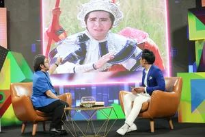 Nghệ sĩ Bạch Long mang ơn 2 người thầy trong 'Khoảnh khắc rực rỡ'