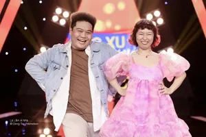 Trang Hý và Yuno Bigboi quậy tung nóc trên sân khấu 'Lạ lắm à nha'