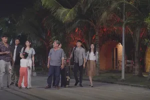 Thu Hà ghen ra mặt khi thấy Trang gần gũi với Lân 