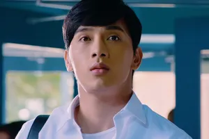 Thuận Nguyễn trở lại vẻ điển trai trong vai chính đầu tay với 'Qua bển làm chi'