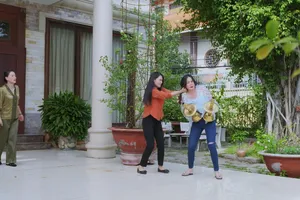 Về nhà cứu mẹ chồng, Trúc Trà bị bà Liên chửi rủa không thương tiếc