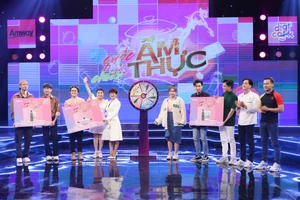 Cười nghiêng ngả với màn hát bằng tiếng Nhật của Huỳnh Lập