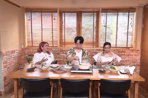 Nguyên Thảo 'Ba lùi' học bí quyết nấu ăn để thi hoa hậu 