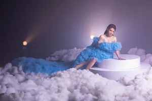 Sắc mây ngập tràn trong MV mới của Lady Mây - Myra Trần